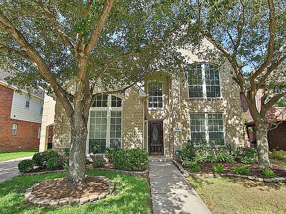 5th image of 1526 Lakeside Enclave Dr