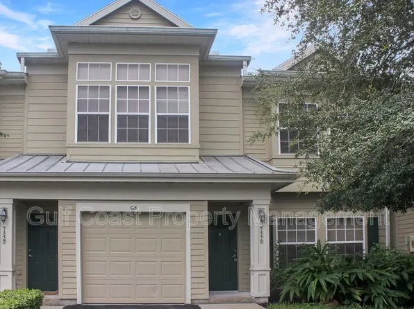 7556 Plantation Cir, University Park, FL 34201