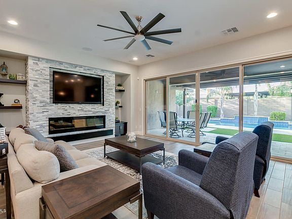 4th image of 20468 E Canary Ct