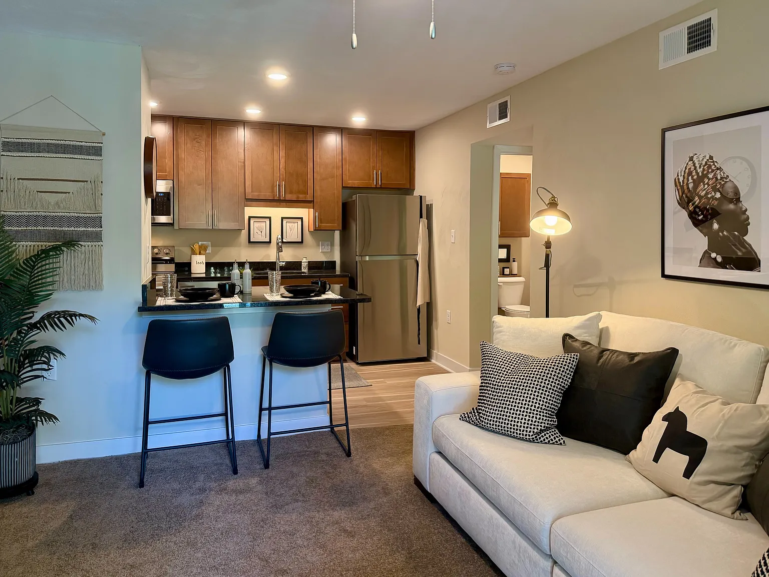 St. Andrews Apartments — Photo 2