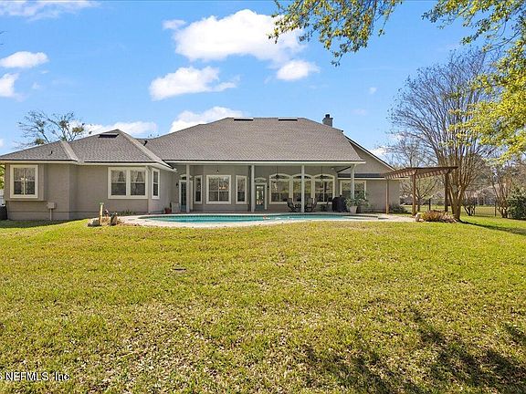3rd image of 10545 S FLORA SPRINGS Road