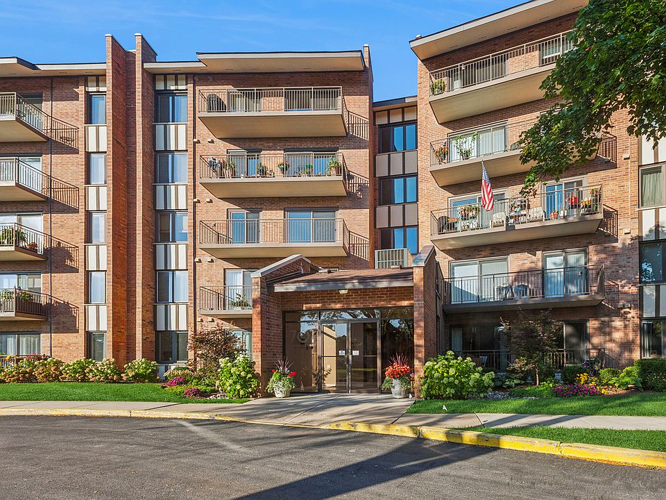 1st image of 701 Lake Hinsdale Dr APT 309