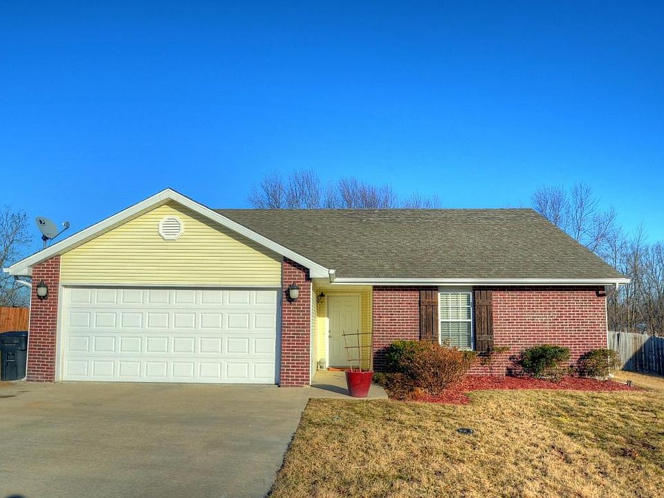 1st image of 7804 N Chesley Dr