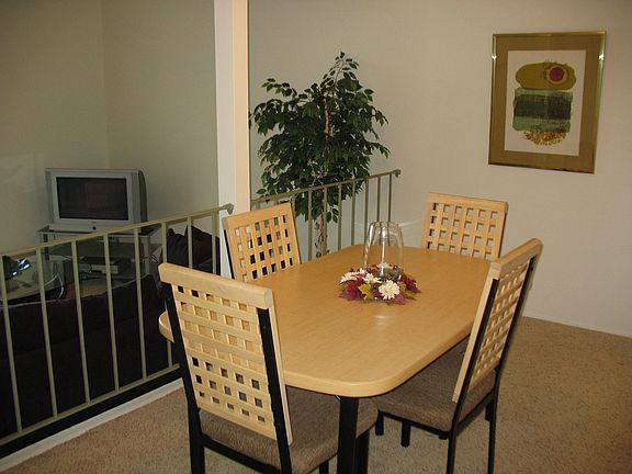 Lovely dining space 