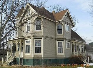 206 S Midland St, Merrill, MI 48637