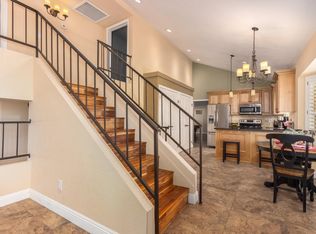 918 E Kristal Way, Phoenix, AZ 85024