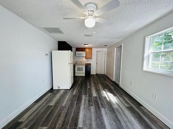 5th image of 3003 Spillers Ave #B