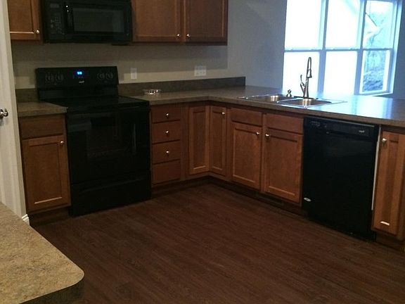 2nd image of 10601 River Oak Dr