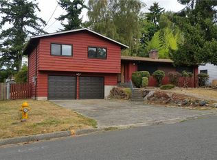 1902 S 244th St, Des Moines, WA 98198