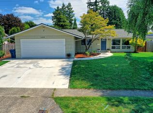 1052 Redmond Ave NE, Renton, WA 98056