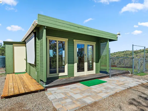 18188 W Corral Hollow Rd, Tracy, CA 95377