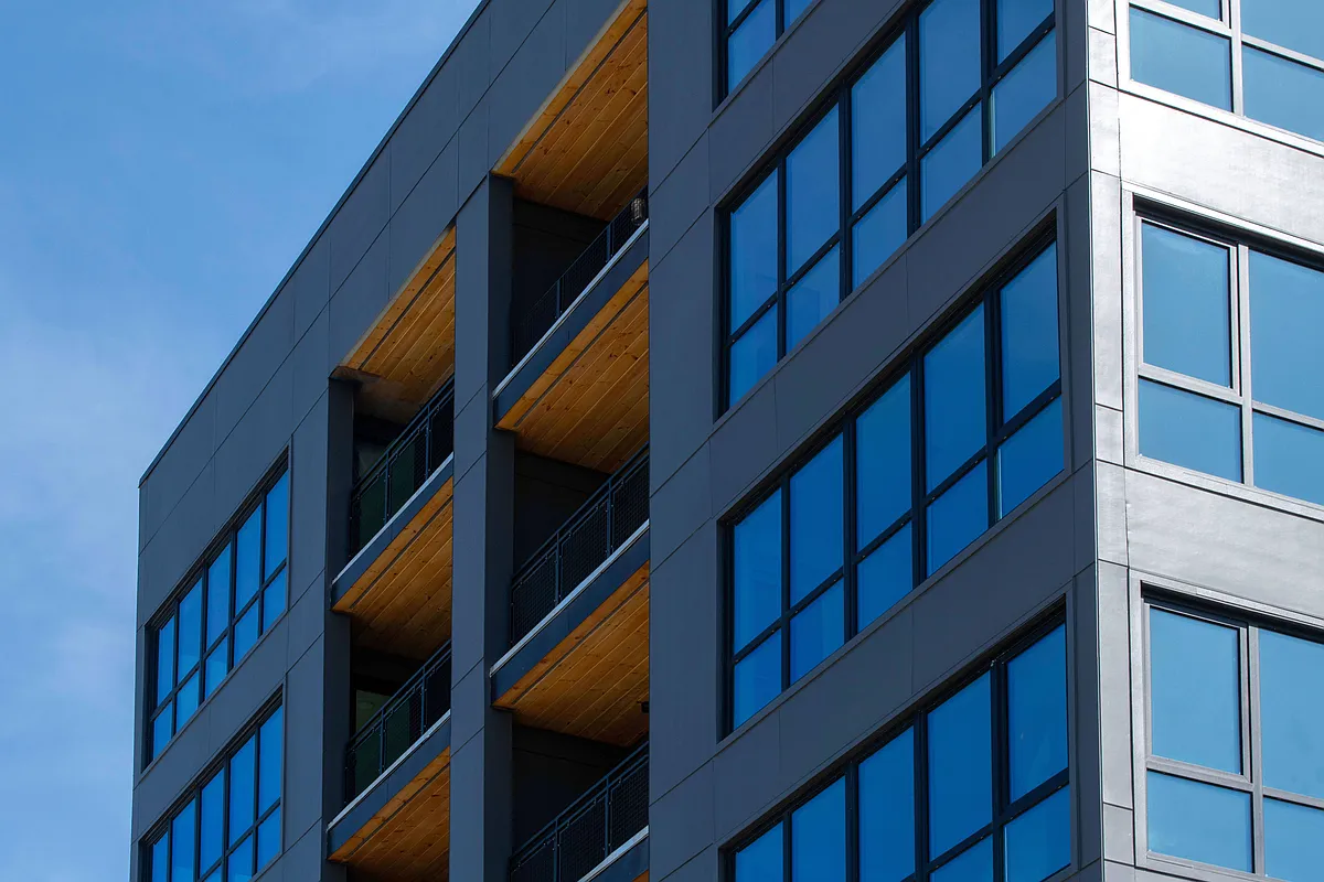 Building Photo - 445 Park Commons*