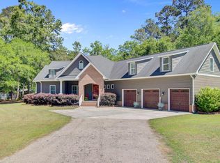 225 Ridge Rd, Ridgeville, SC 29472