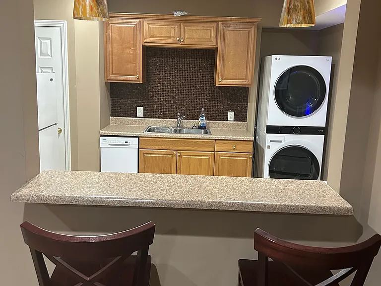 1435 Flagler Ct #1 — Photo 3