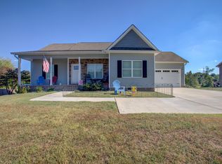 2904 Benton Pike, Cleveland, TN 37323