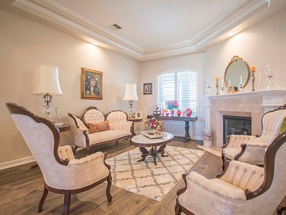 3rd image of 41618 Cielo Vista Dr