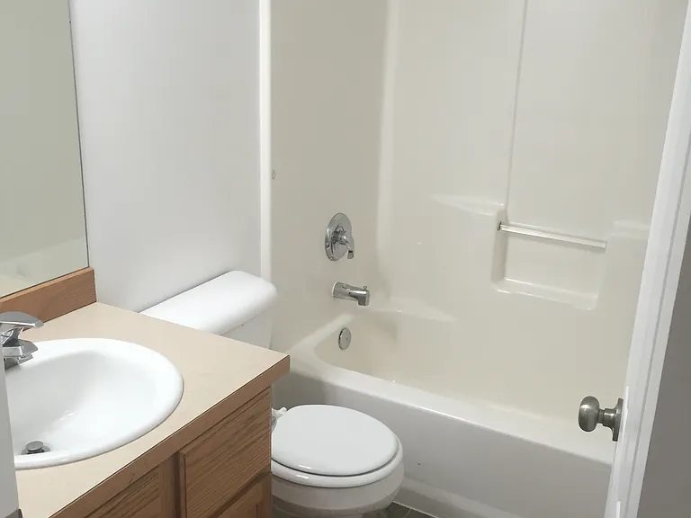 2306 Herndon Dr — Photo 10