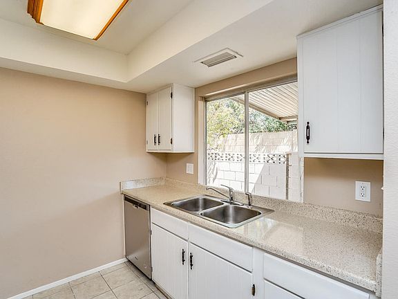 5th image of 16031 N 25th Dr