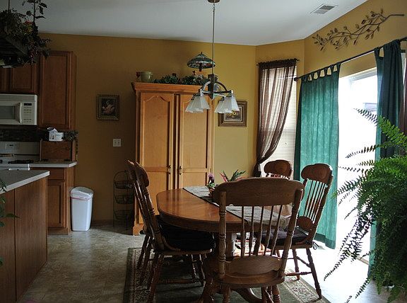 3rd image of 2916 Boone Ct #2916