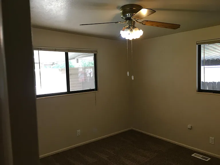 3784 S 700 E — Photo 10