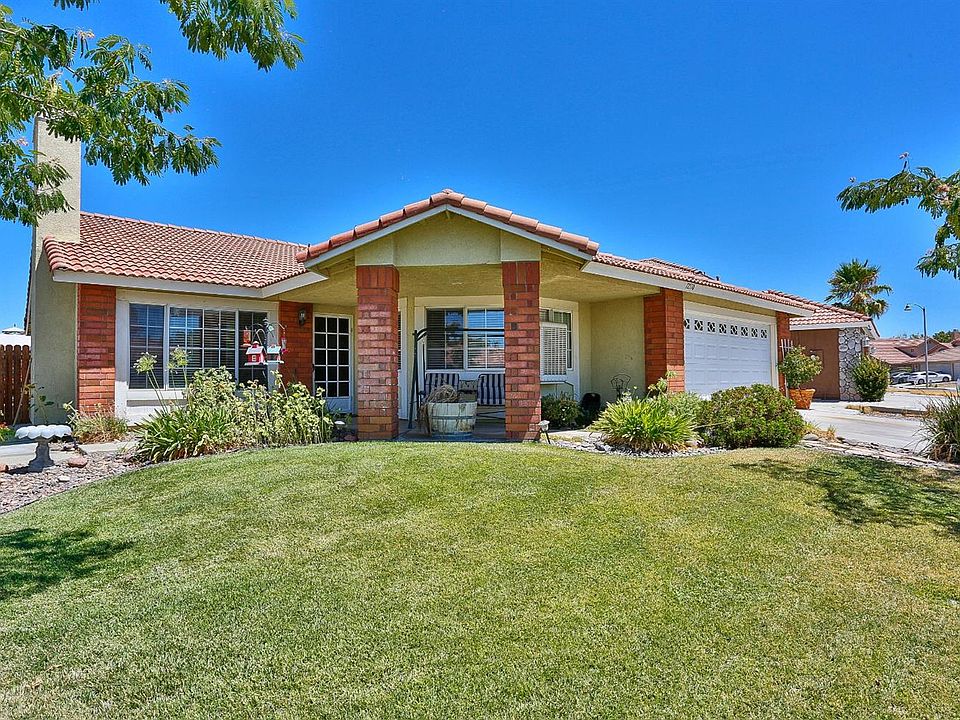 1st image of 12550 Blazing Star Ln