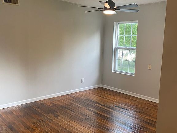 2nd image of 714 S 31st St