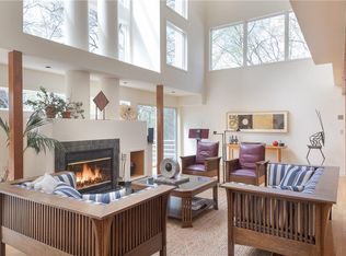 318 Titicus Rd, North Salem, NY 10560