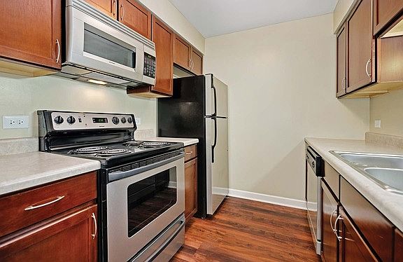 3rd image of 4645 Lake Trail Dr APT 2D