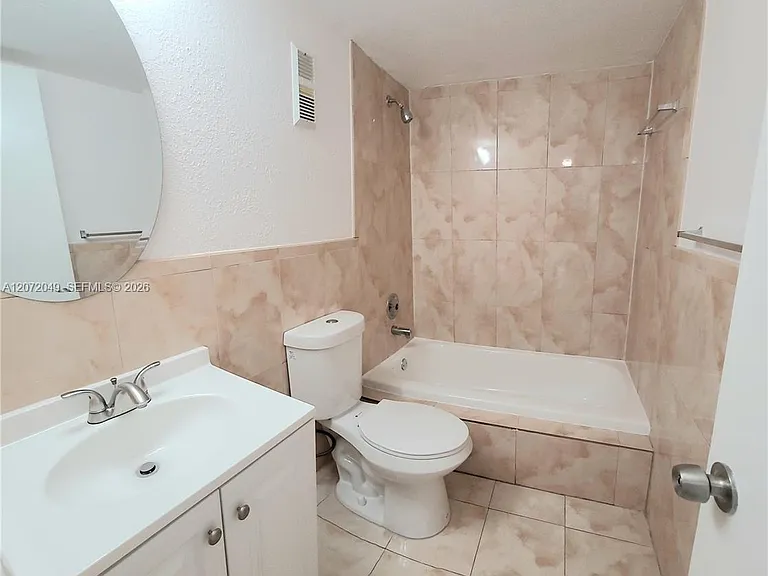 8620 N Sherman Cir #306 — Photo 20