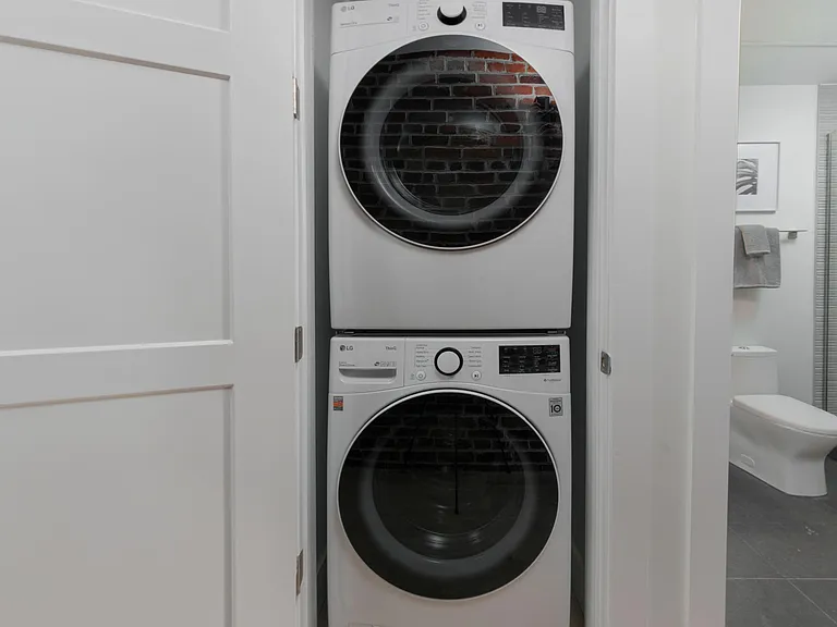 In-Unit Washer and Dryer