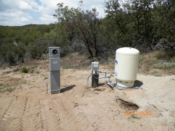 37990 Tripp Flats Rd, Anza, CA 92539