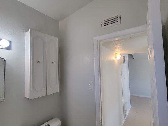 5th image of 2361 Dallas St