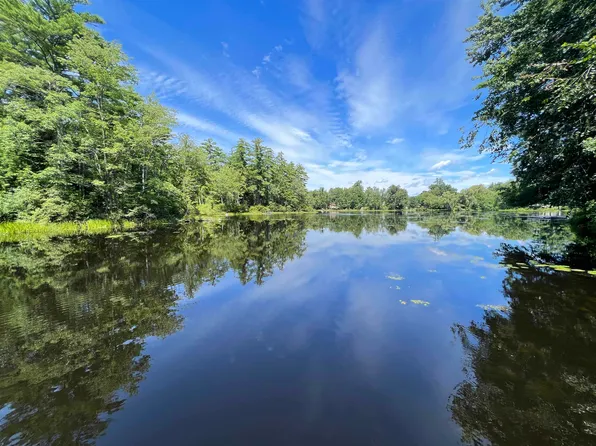 20 Lakeview Drive, Northwood, NH 03261