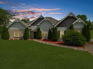 79 Hampton Hills Ln, Cleveland, GA 30528