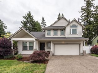 7571 SW Mapleleaf St, Portland, OR 97223
