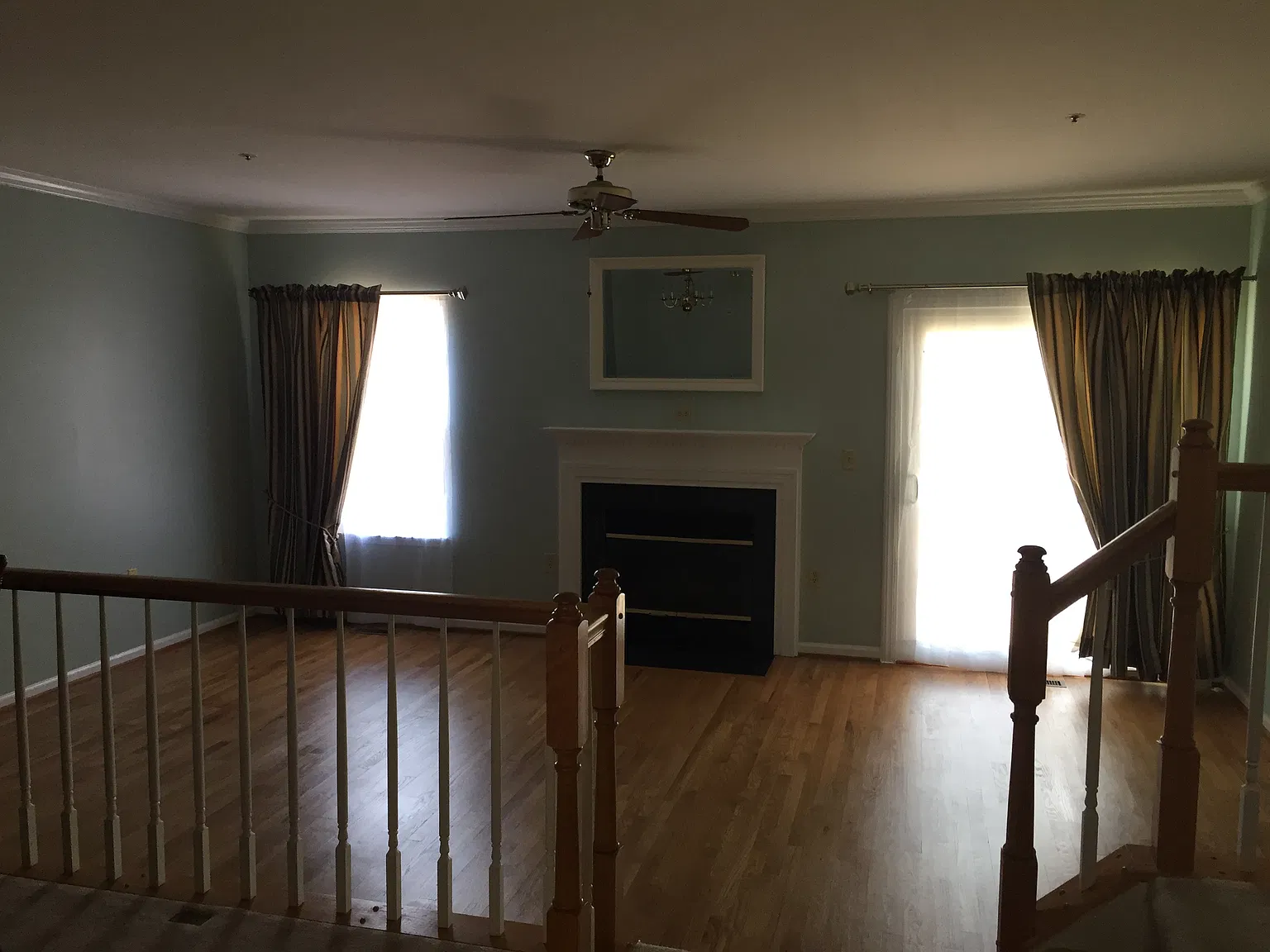 3 bed, 3.5 bath, 1452 sqft, $3,250 — Photo 3