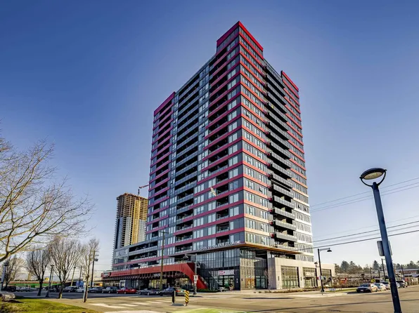 10626 City Pkwy #1301, Surrey, BC V3T 4C3