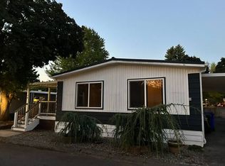 21100 NE Sandy Blvd Unit 70, Fairview, OR 97024