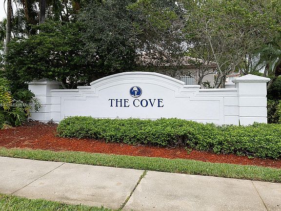 4th image of 1931 NW 171st Ave #1941
