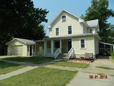 318 E 12th Ave, Winfield, KS, 67156
