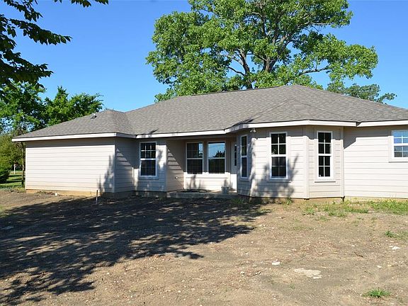5th image of 213 Beavers Dr
