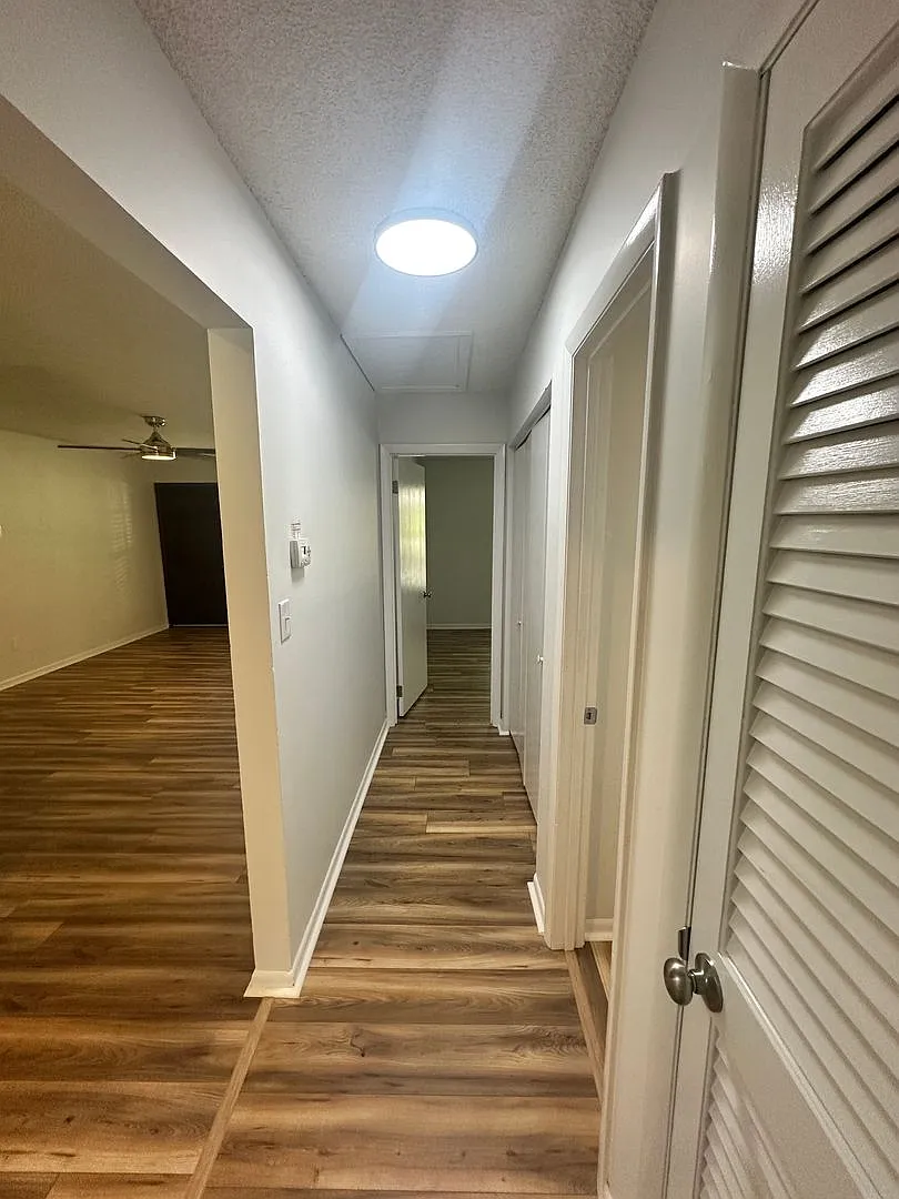 2BD/2BA Duplex near VSU & Valdosta Mall — Photo 1