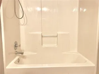 1107 Piedmont Rd N #J — Photo 15