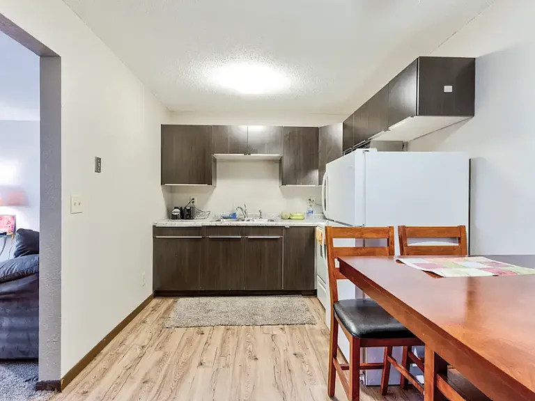 Foot Lake Apartments — Photo 14
