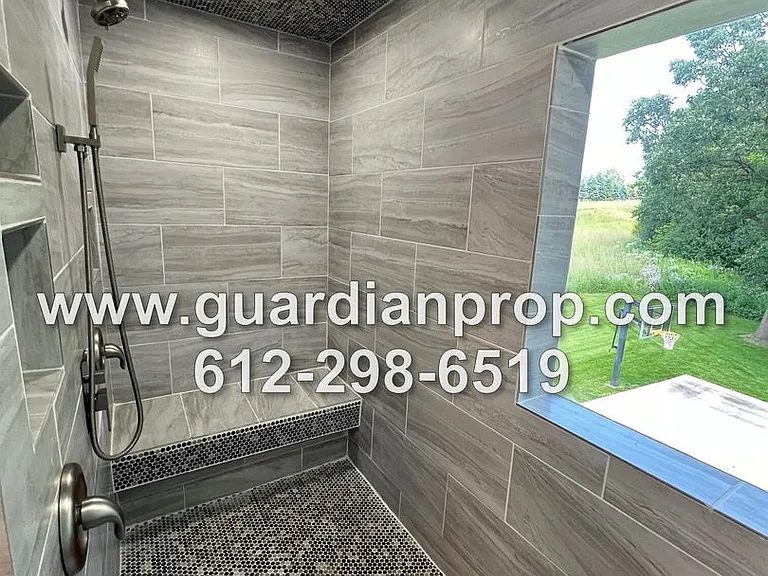 7303 Hidden Valley Ln S — Photo 17