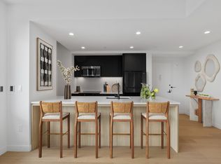 11 Ocean Pkwy #411, Brooklyn, NY 11218