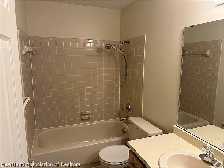 7422 Valencia Rd — Photo 14