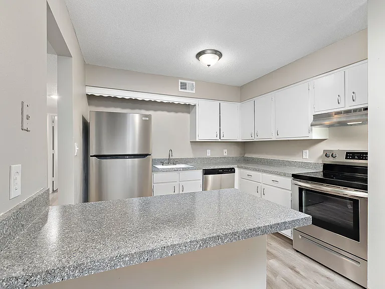 Havencroft Apartments — Photo 11