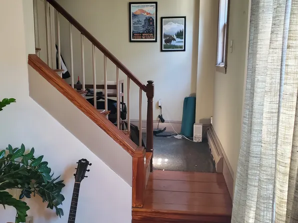 10 Bishop St, Jamaica Plain, MA 02130