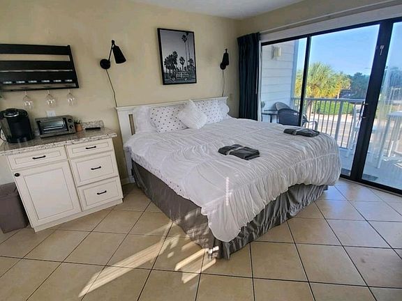 4th image of 2000 S Ocean Blvd. S #V207AB